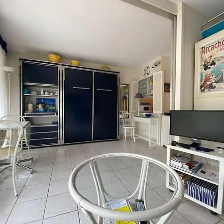Vue Bassin 4 Personnes *